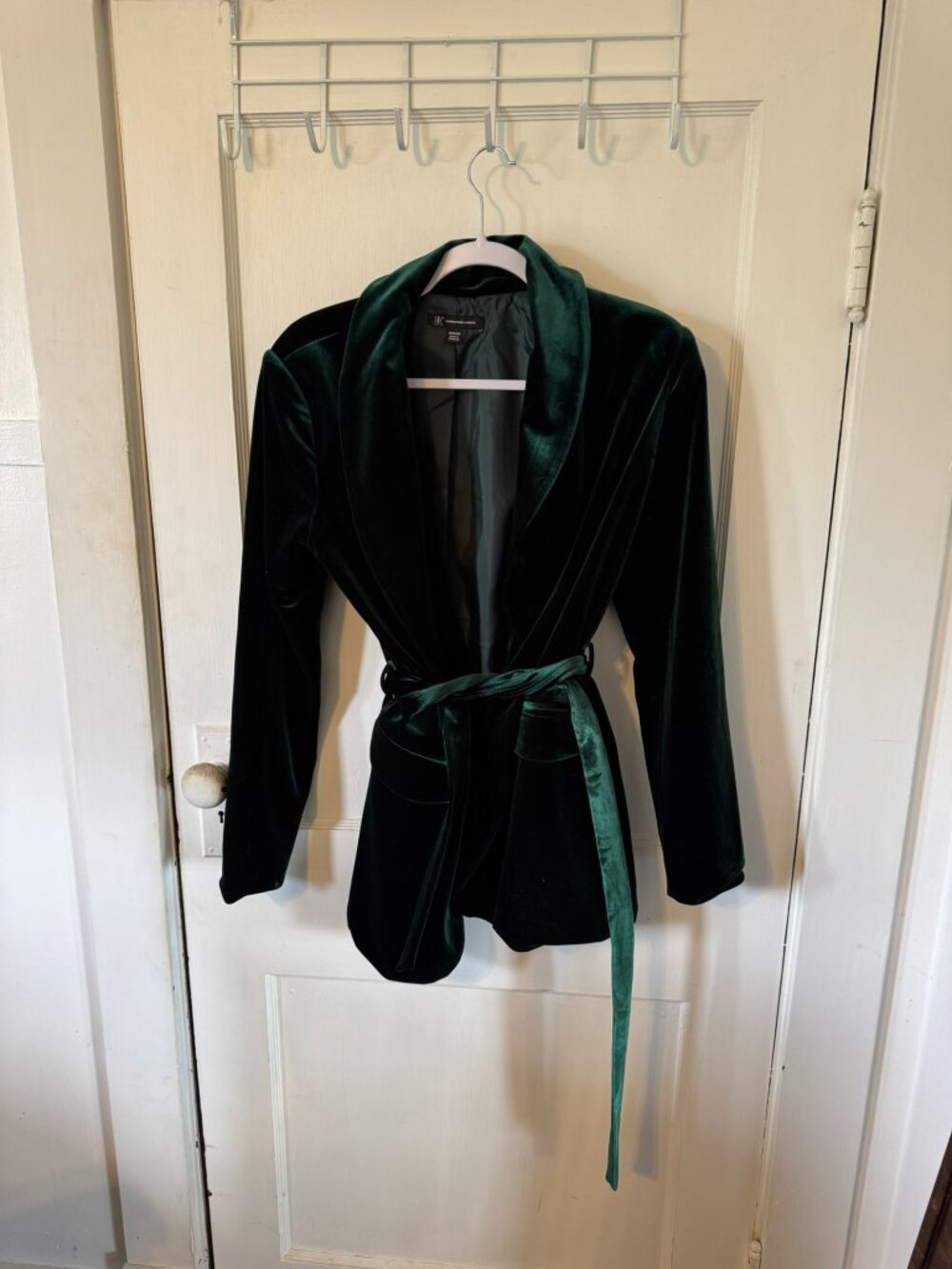 INC International Concepts Green Velvet Belted Blazer.  Size Medium. Never Worn